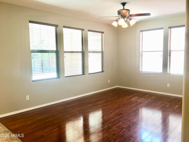 Building Photo - 3271 E Carla Vista Dr