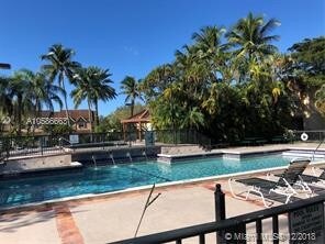 Foto del edificio - 18310 NW 68th Ave