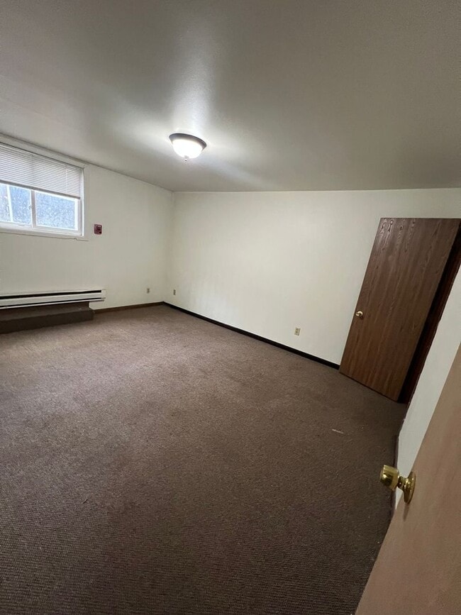 Building Photo - 1110 Grand Ave