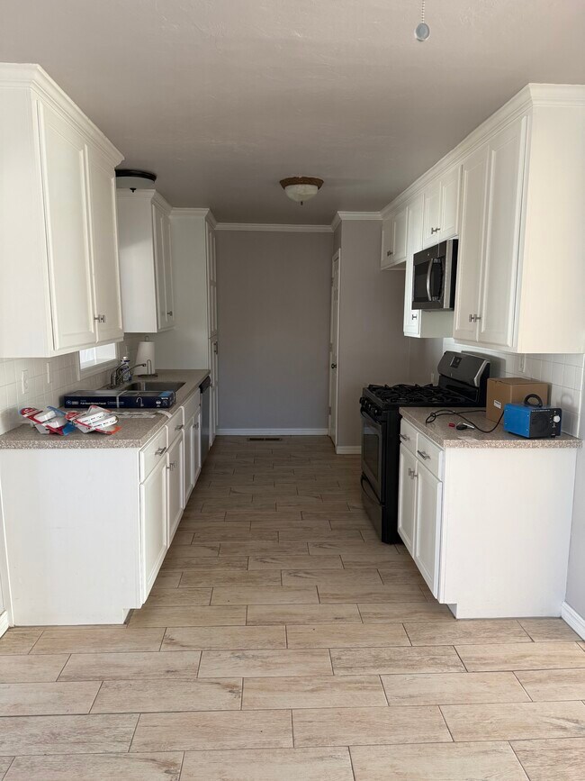 Foto del edificio - 1213 Iowa St