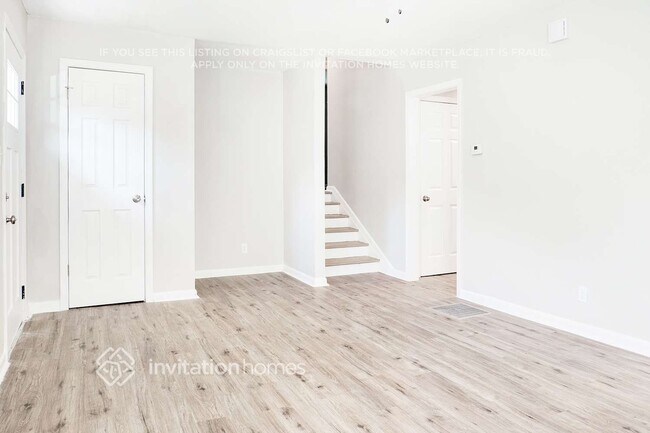 Foto del edificio - 982 Hutchens Rd SE