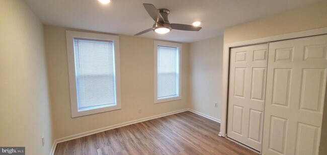 Foto del edificio - 1332 W Silver St