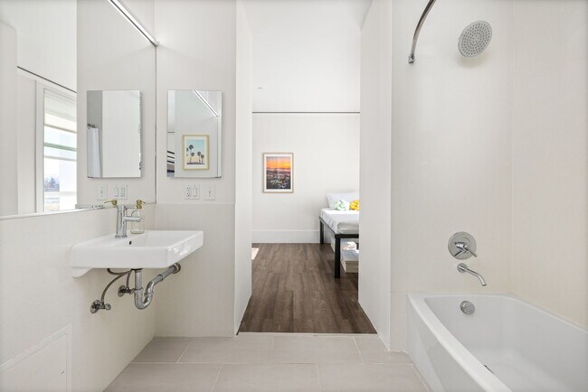 Building Photo - FOUND Study Southside Berkeley