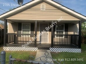 Building Photo - 2705 Stevens St
