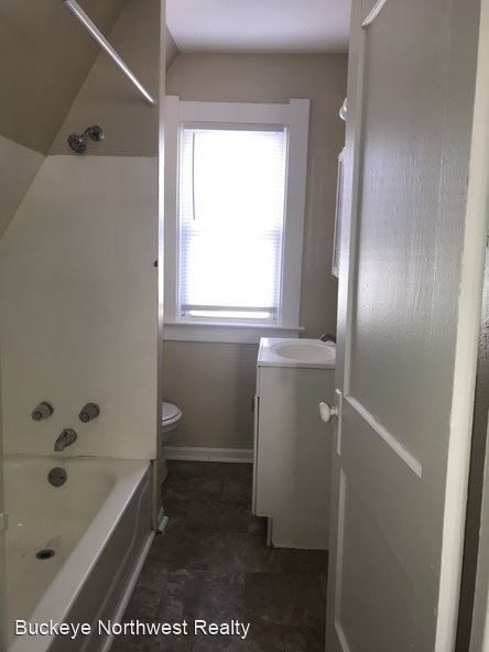 Building Photo - 2 br, 1 bath House - 557 Potter St