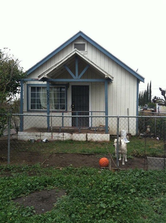 Building Photo - 1533 N Filbert St