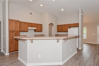 Building Photo - 1876 N San Mateo Dr