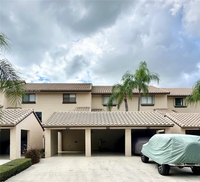 Building Photo - 240 Captains Walk