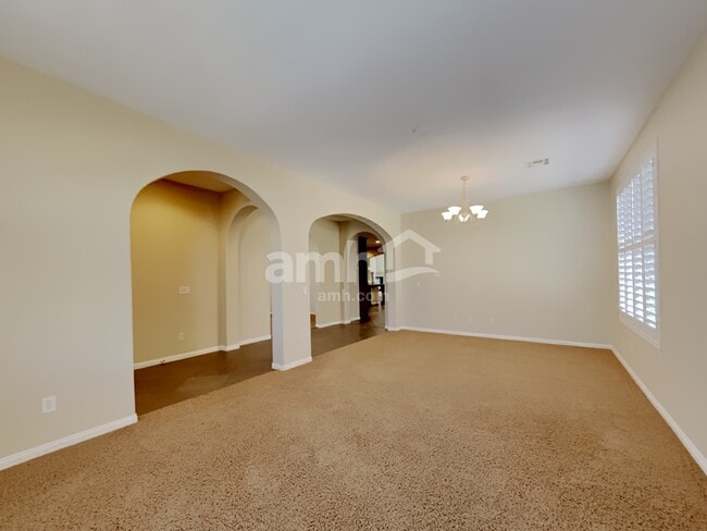 Building Photo - 681 Bighorn Creek Street