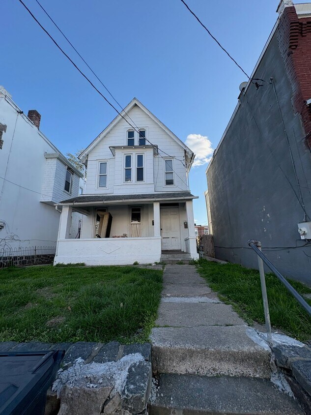 Primary Photo - 1716 Lancaster Ave