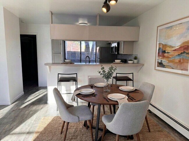 Foto del edificio - 3575-3528 28th St