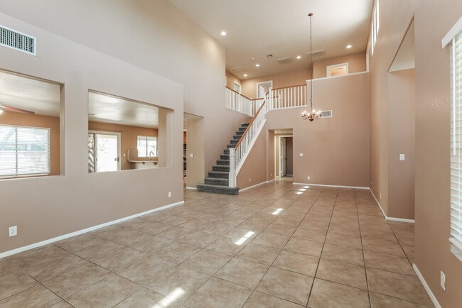Building Photo - 1728 Evening Bluff Pl