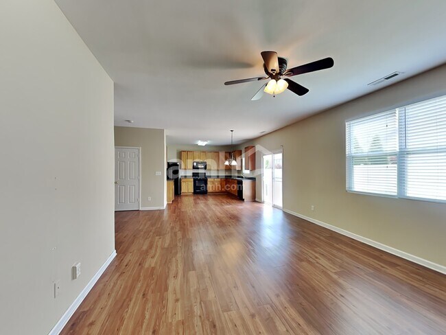 Building Photo - 1023 Yellow Bee Rd