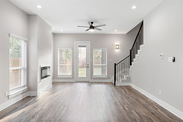 Foto del edificio - 2811 Harston St