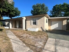 Building Photo - 3700 Corrine Dr