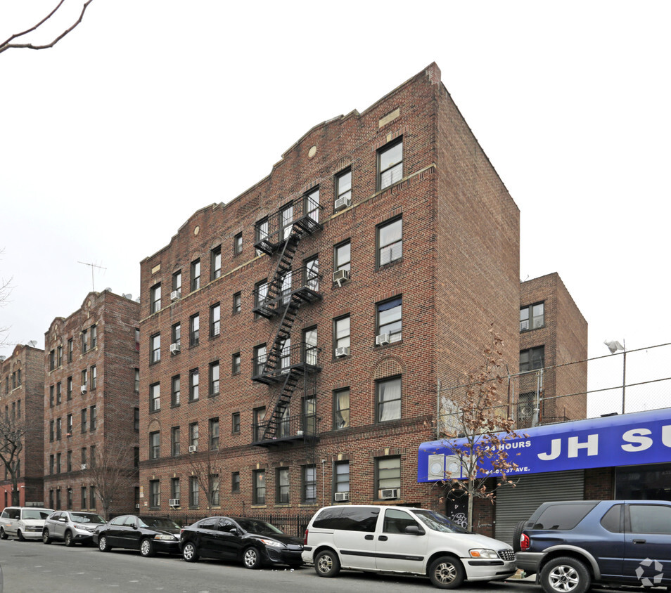 3551 94th St, Jackson Heights, NY 11372 - Apartments in Jackson Heights ...