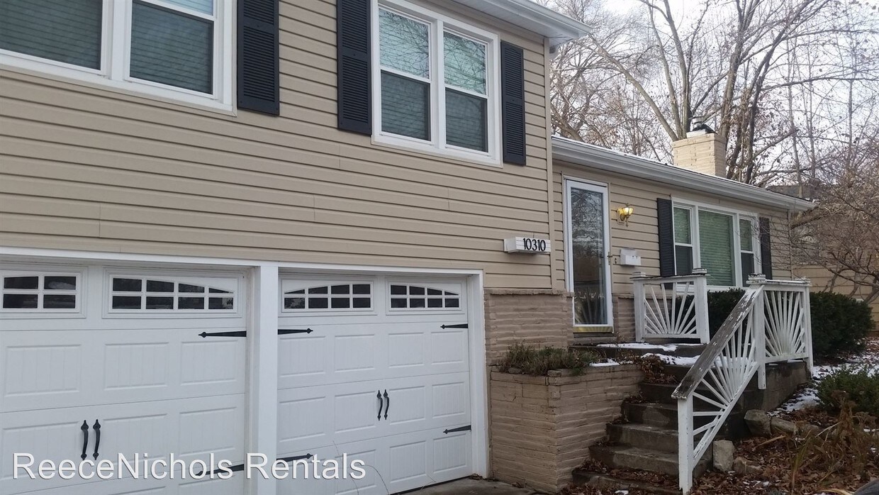 10310 Outlook Dr, Overland Park, KS 66207 House Rental in Overland