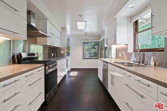 Building Photo - 13202 Dobbins Pl