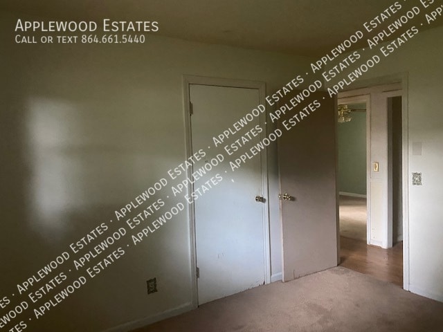 Foto del edificio - 3 Prestbury Dr