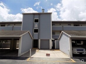 Building Photo - 4101 Fairview Vista Point