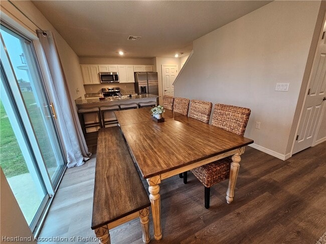 Building Photo - 1444 Stone Ridge Cir