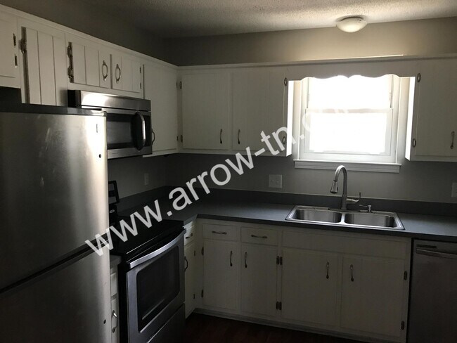 Foto del edificio - 366 Clearwater Dr