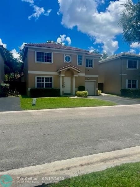 Foto del edificio - 60 NW 110th Ave