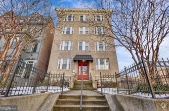 Building Photo - 1340 Fairmont St NW