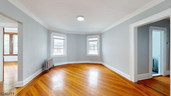 Foto del edificio - 58 Montrose St
