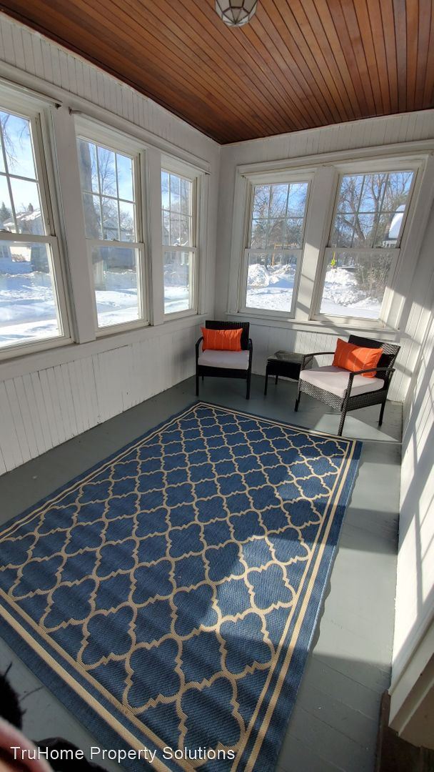 Foto del edificio - 3 br, 2 bath House - 1402 University Ave