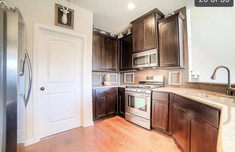 Building Photo - 913 Brookville Ct