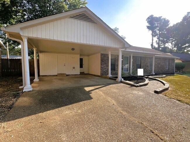 Foto del edificio - 6313 Cheekwood Ave