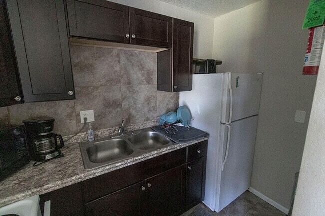 Foto del edificio - 105 N Garth Ave