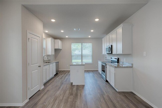 Foto del edificio - 405 Mohawk Dr