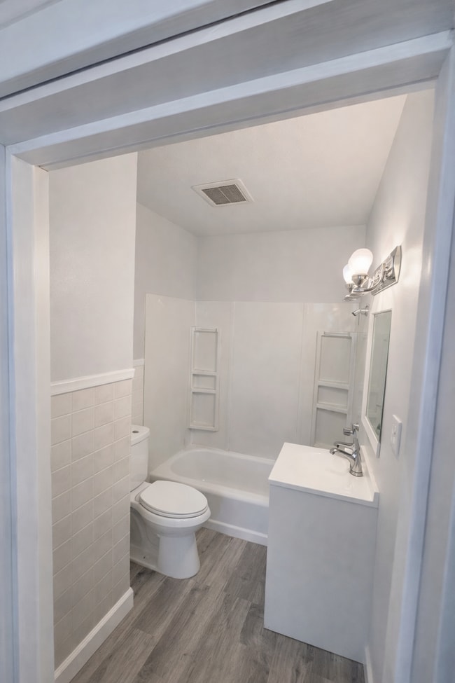 Foto del edificio - 290 Lyon St