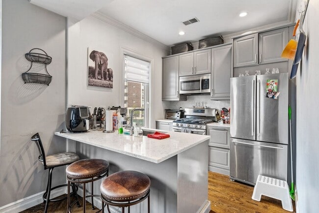 Photo - 1580 Tremont St Apartment