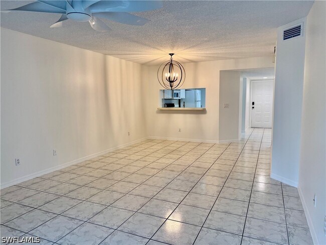 Building Photo - 7755 Jewel Ln