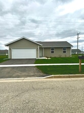 Building Photo - 839 Foley Rd