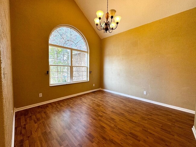 Building Photo - 134 Ridgeview Dr