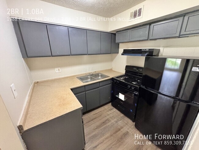 Foto del edificio - 1988 Cambridge Dr