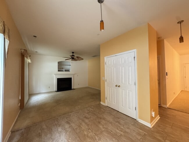 Building Photo - 11013 Dulin Creek Blvd