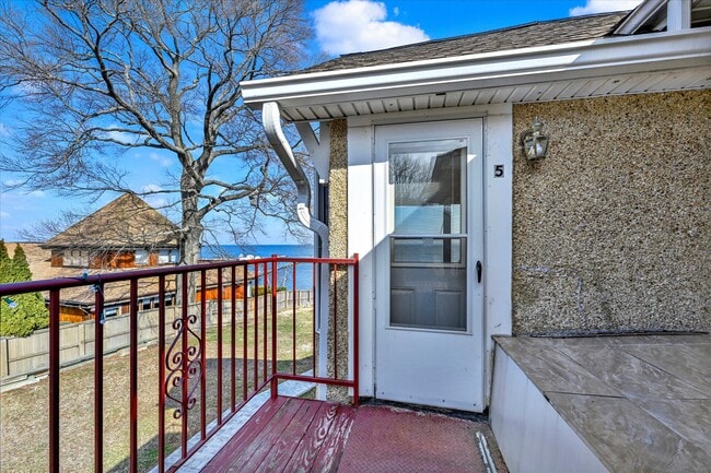 Building Photo - 1301 Rogers Rd