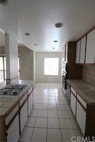 Building Photo - 700 W La Veta Ave