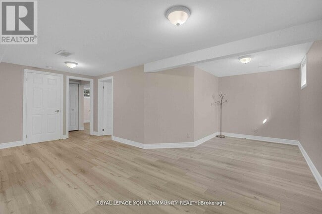 Building Photo - 47 Holly Meadow Rd