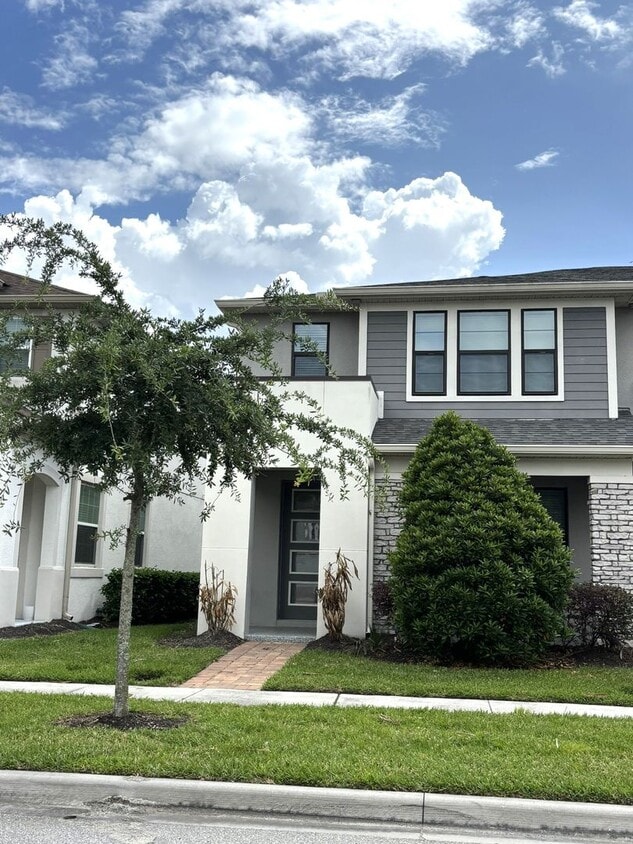 Modern Town House is located Tapestry Community in Kissimmee - Modern Town House is located Tapestry Community in Kissimmee