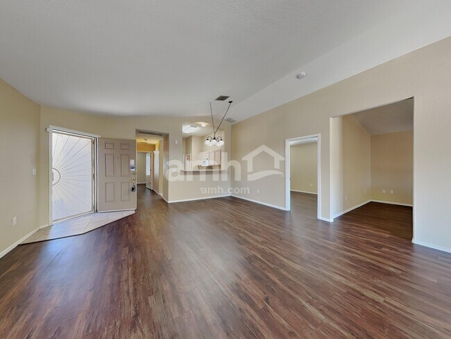 Foto del edificio - 2435 W Waterway Pl
