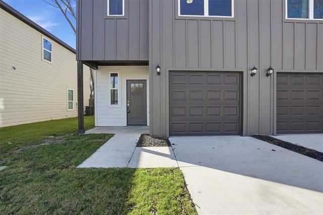 Building Photo - 303 Eastland St