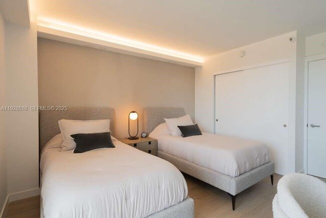 Foto del edificio - 20505 E Country Club Dr