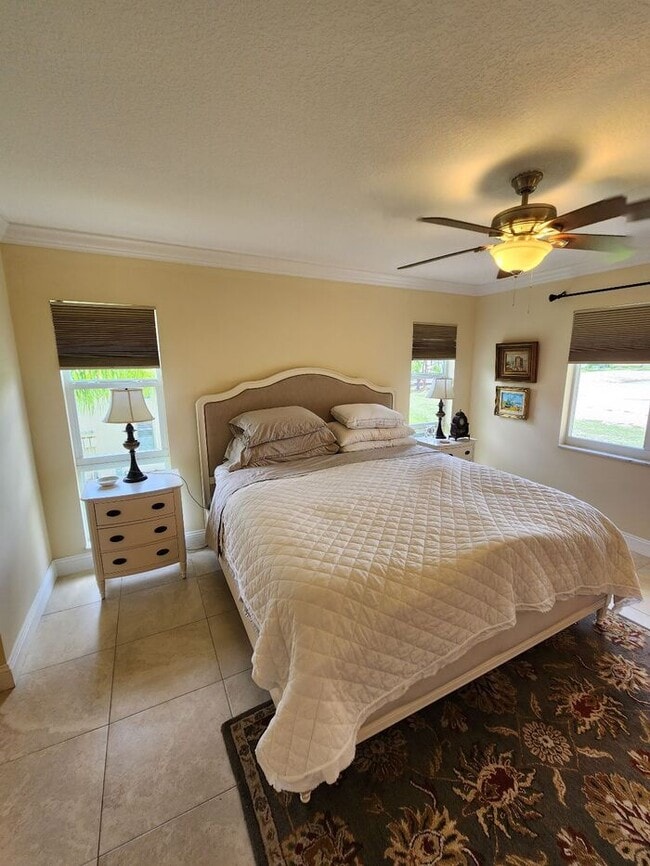 Building Photo - 55+ Community / 2 Bed/2 Bath Condo in Delray Beach | Available 2/1 | $2200/mo