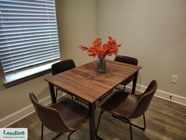 Foto del edificio - 120 NW 148th Terrace